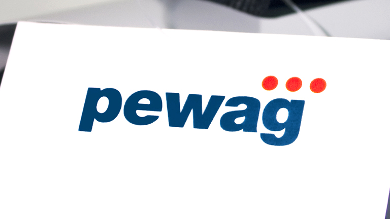 Pewag Logo